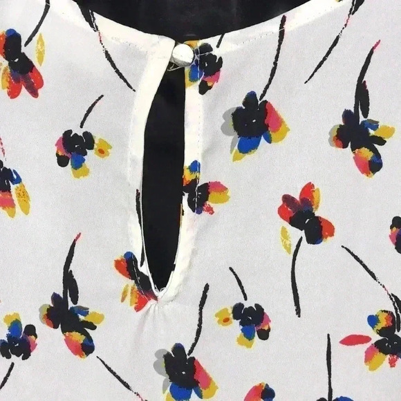 Asher by Fabr’ik Houston Floral Blouse Size M—B2 - Picture 7 of 8